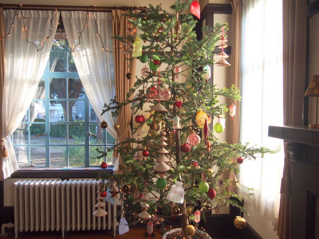 ベーリックホールクリスマスツリー画像