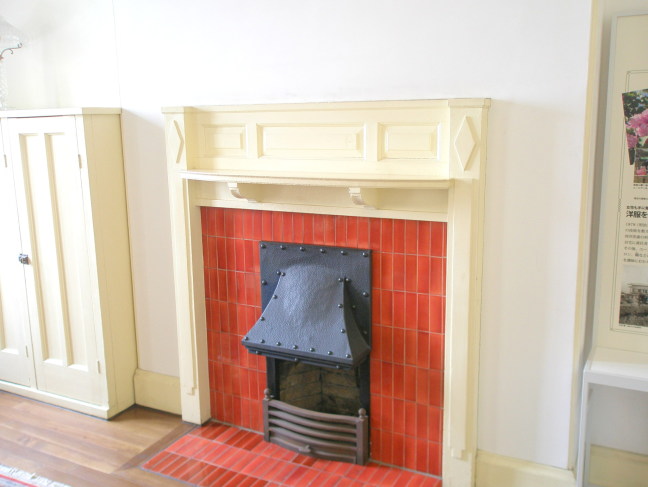 イギリス領事館暖炉画像