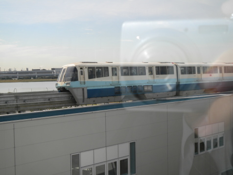 東京モノレール　羽田空港国際線ターミナル　画像