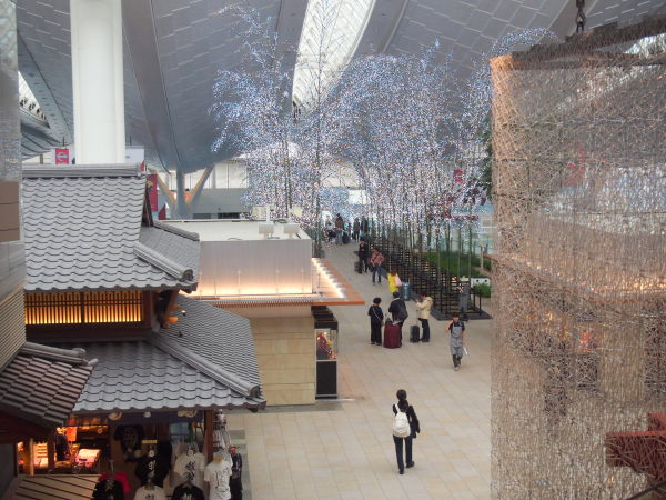 羽田空港光のイルミネーション写真