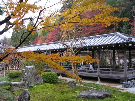 南禅寺の庭園と紅葉写真