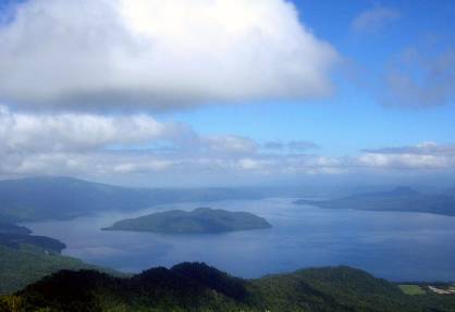 津別峠から見た屈斜路湖写真
