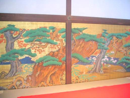 大覚寺襖絵の赤い岩絵具写真