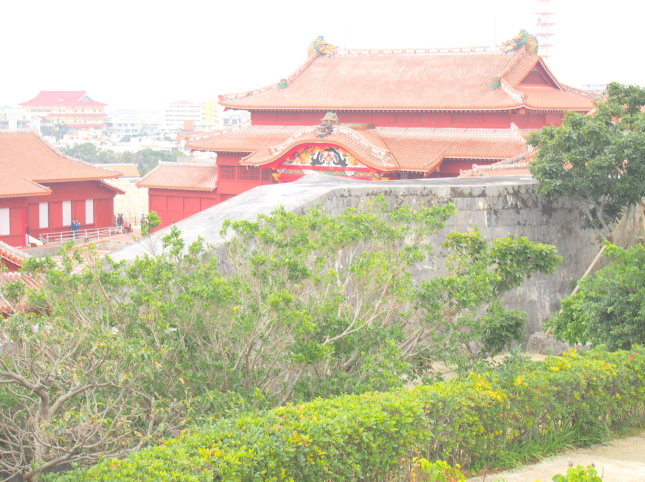 首里城琉球赤瓦画像