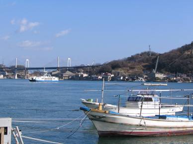 向島と尾道大橋の写真