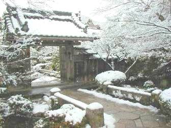 京都　雪景色　画像