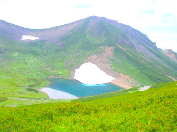 乗鞍富士見岳から見る不消ケ池