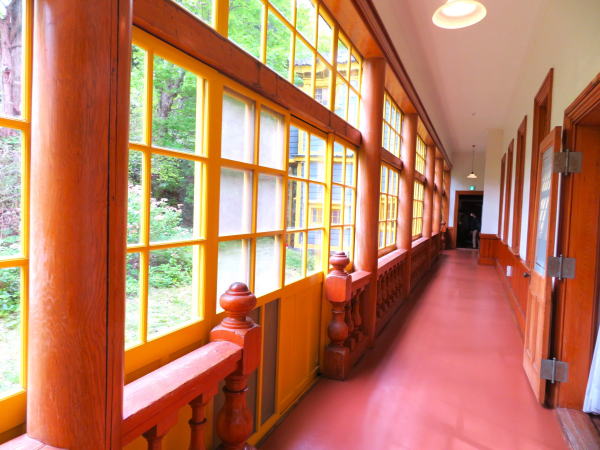 旧函館公会堂廊下