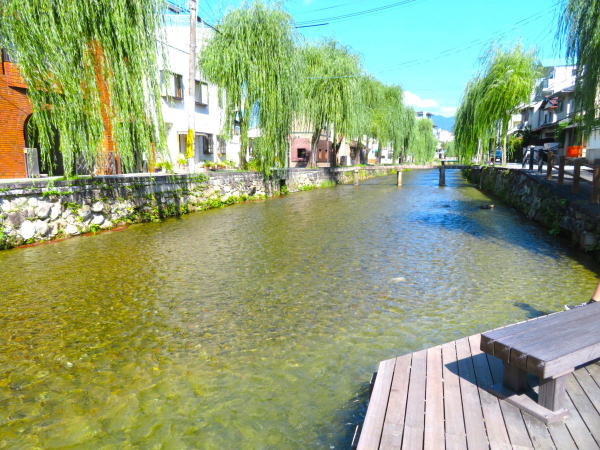 京都一本橋親水テラス