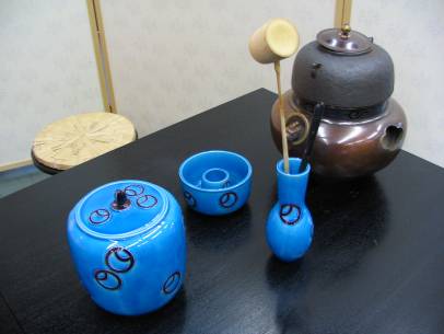 茶会の茶器写真