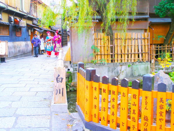 �_������F��