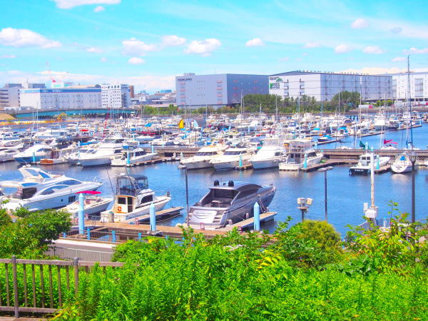 東京の海夢の島ヨットハーバー